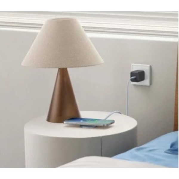 Фото - Беспроводное зарядное устройство UGREEN W753 25W Magnetic Wireless Charger Starlight Blue (55959)